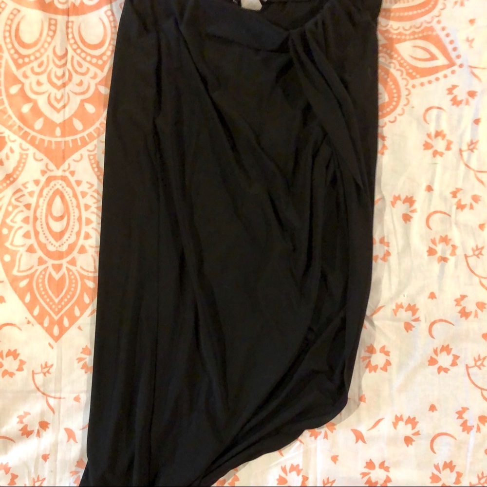 🔥3/$20🔥Skirt 💓with High Slit on side